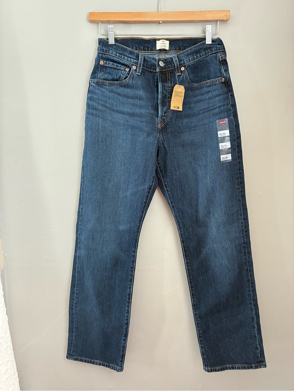 Levi's Women’s Straight Leg Curvy Jeans